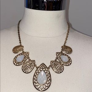 Statement necklace